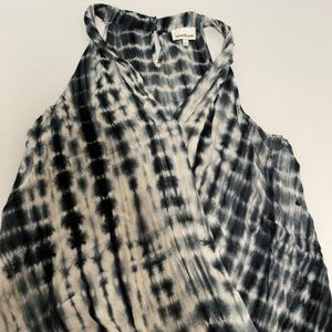 Heartloom Twisted neck halter